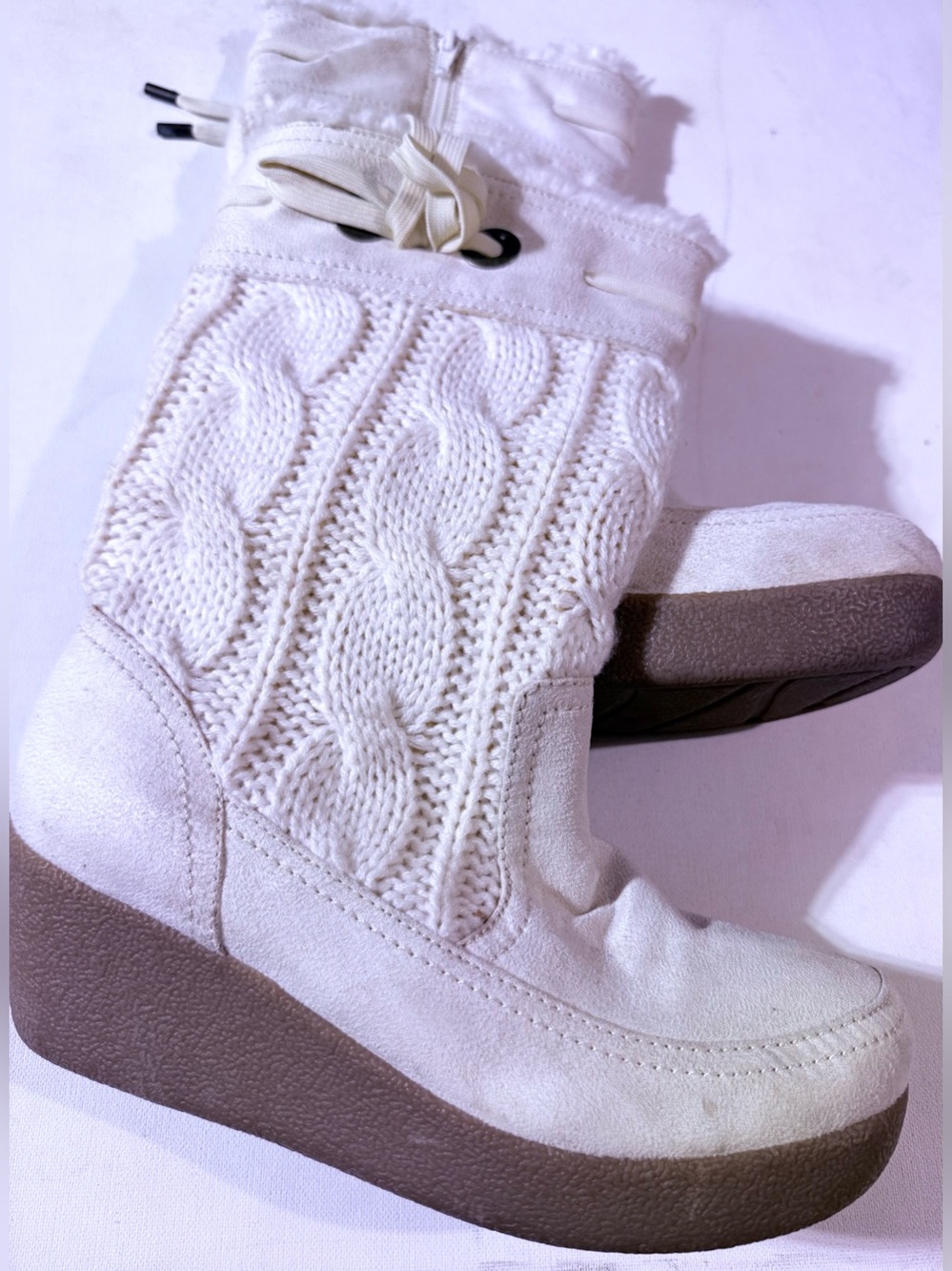 Decree Cream Cable-Knit Wedge Boots